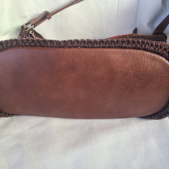 The Sak Sequoia Hand-Crocheted Lined Medium Shoulder Bag - Picture 5 of 8